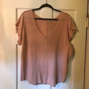 pink short sleeve tee